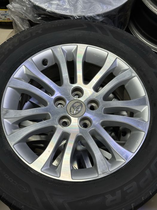 Тойота Сиенна XLE оригинальный комплект