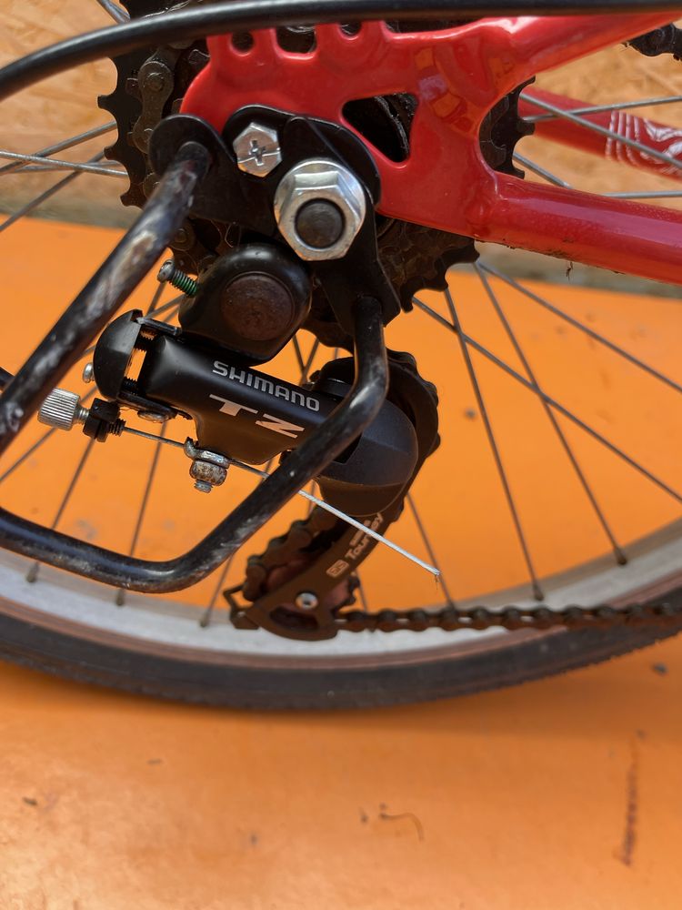 Bicicleta apollo vortice roti 24”