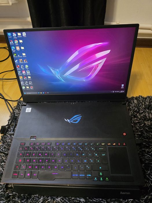 Laptop gaming tombola