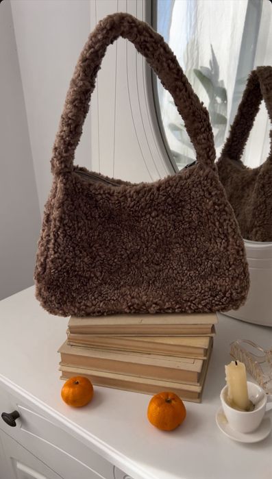 Сумка багет из натуральной овчины