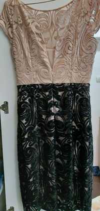 Rochie din dantela foarte eleganta