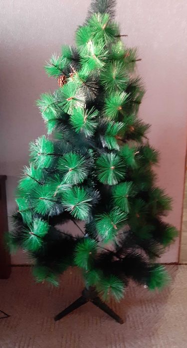 Искусственная елка