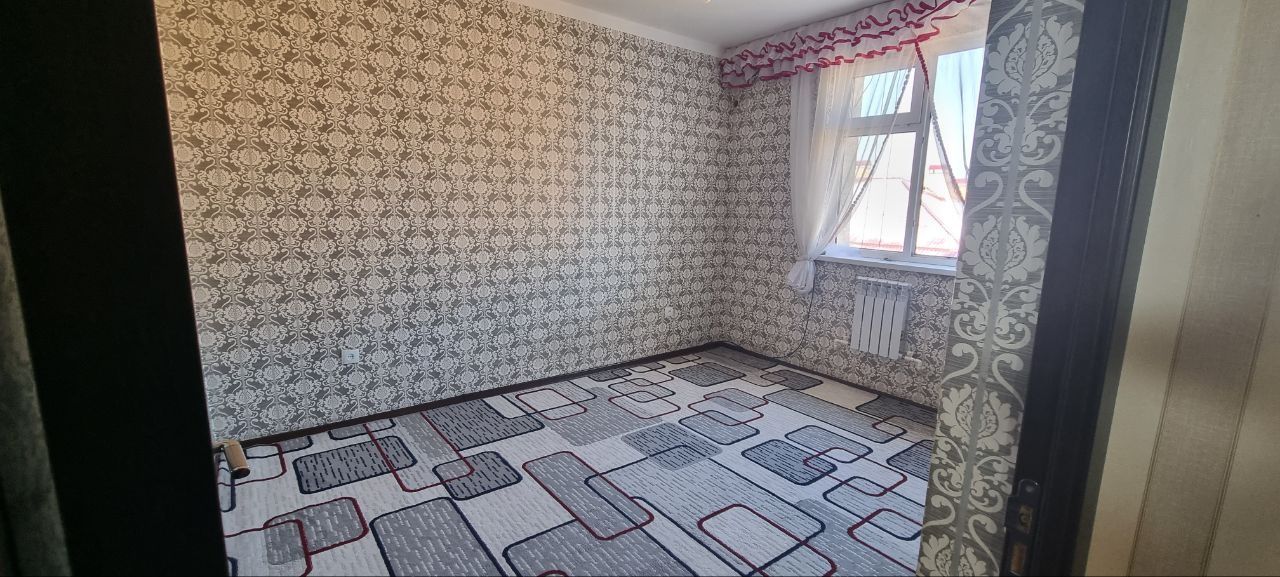 3 xonali dom sotiladi 

97