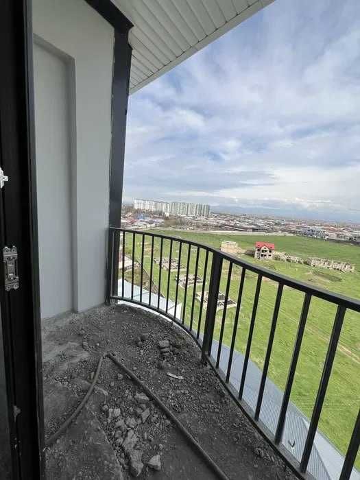 рохат зор нархда 3хонали коробка кадастр бор Жк China House 81м2;