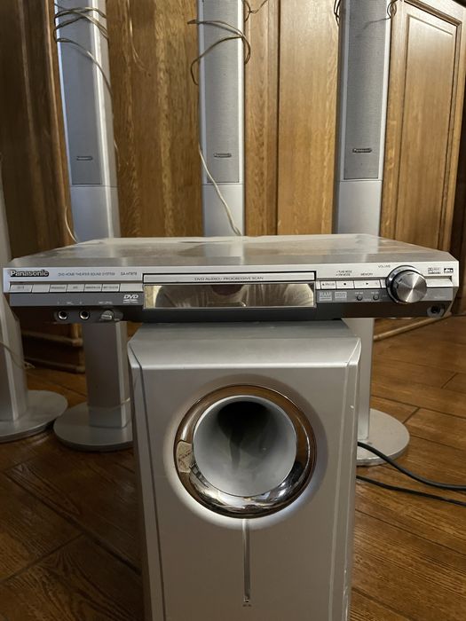 Dvd home theatre sound system Panasonic