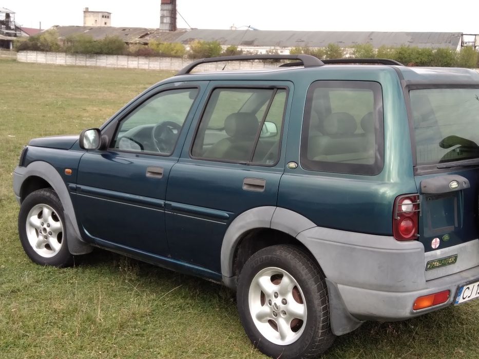 Vând  Land  Rover  Filender