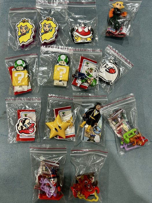 Обмен/продажа игрушек кирдер/киндер джой