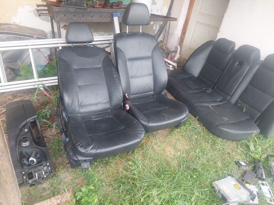 Vând piese bmw e60