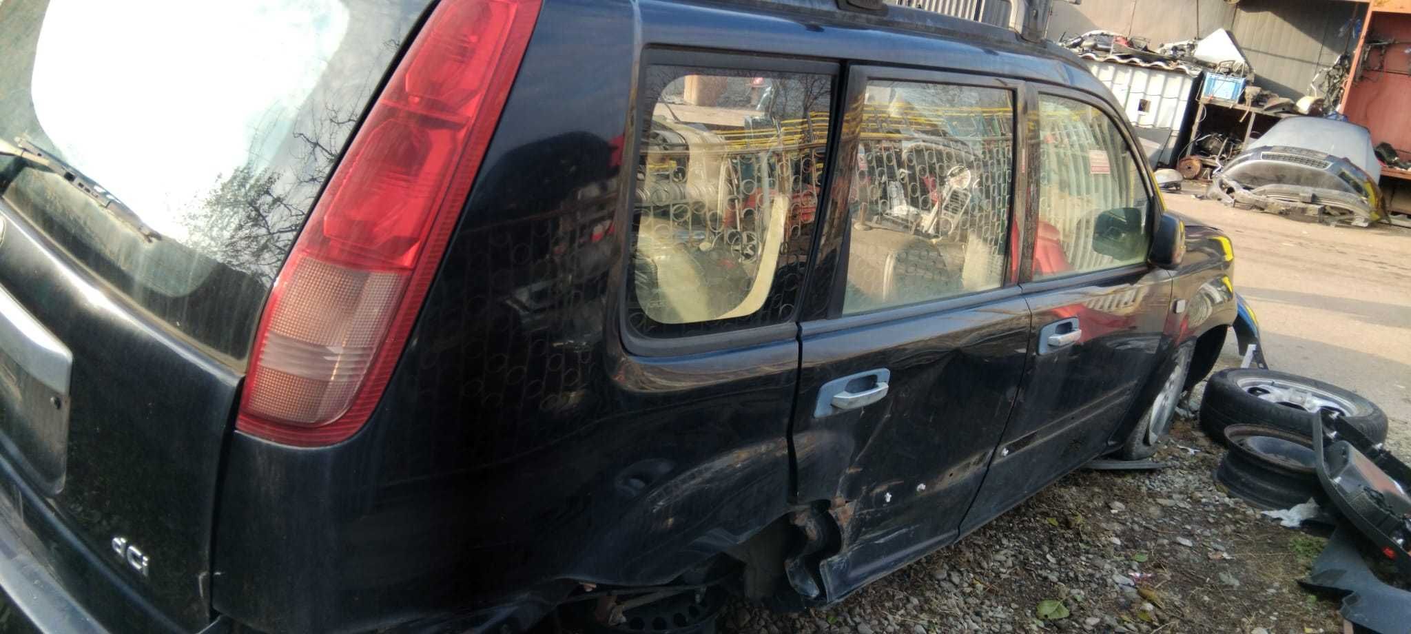 Dezmembrez Nissan X-Trail 2.2 D an 2008 cod motor YD22