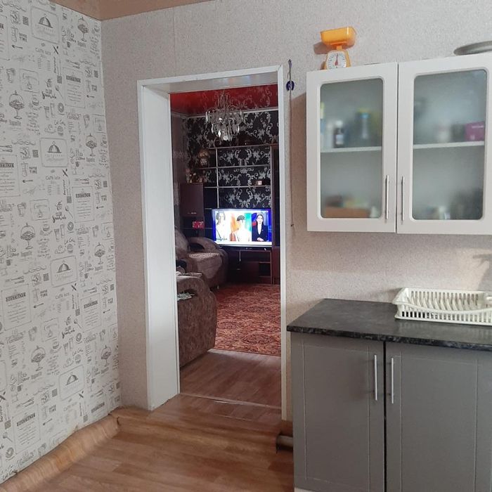 Продам 4 ком ДОМ ул Центральная, пос. Акбулак, рядом с Молодёжным