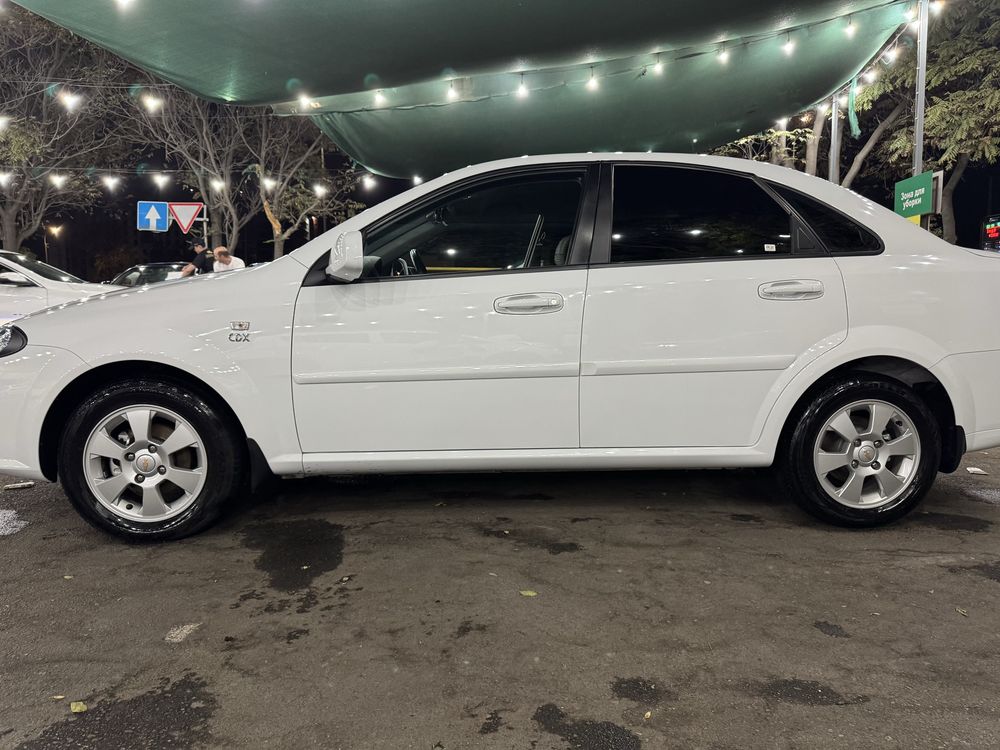 Продаётся автомобиль
