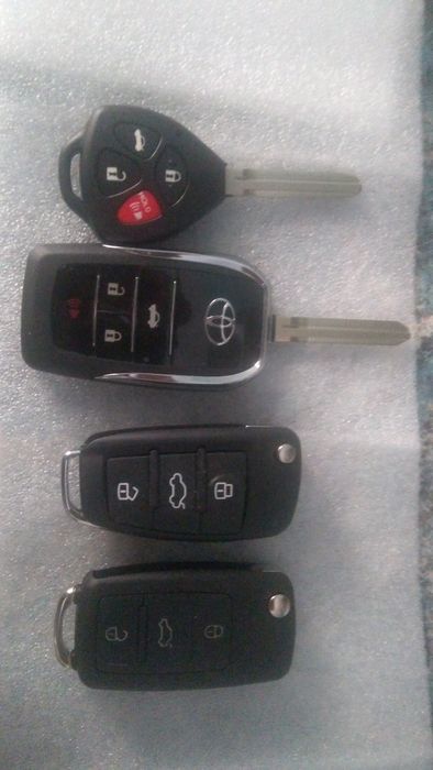 Корпус выкидного ключа в стиле Ауди.