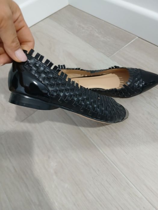 Incaltaminte  în stare perfectă  nr 37