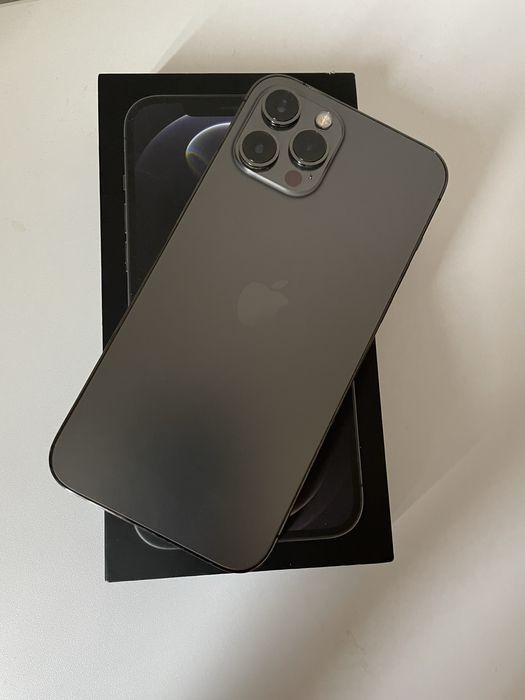 Айфон 12 про макс