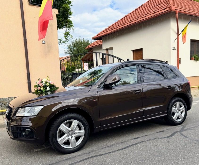 Audi Q5 S Line - Audi Exclusive
