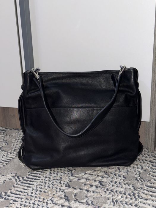 Продается стильная,вместительная сумка из эко-кожи, состояние отличное