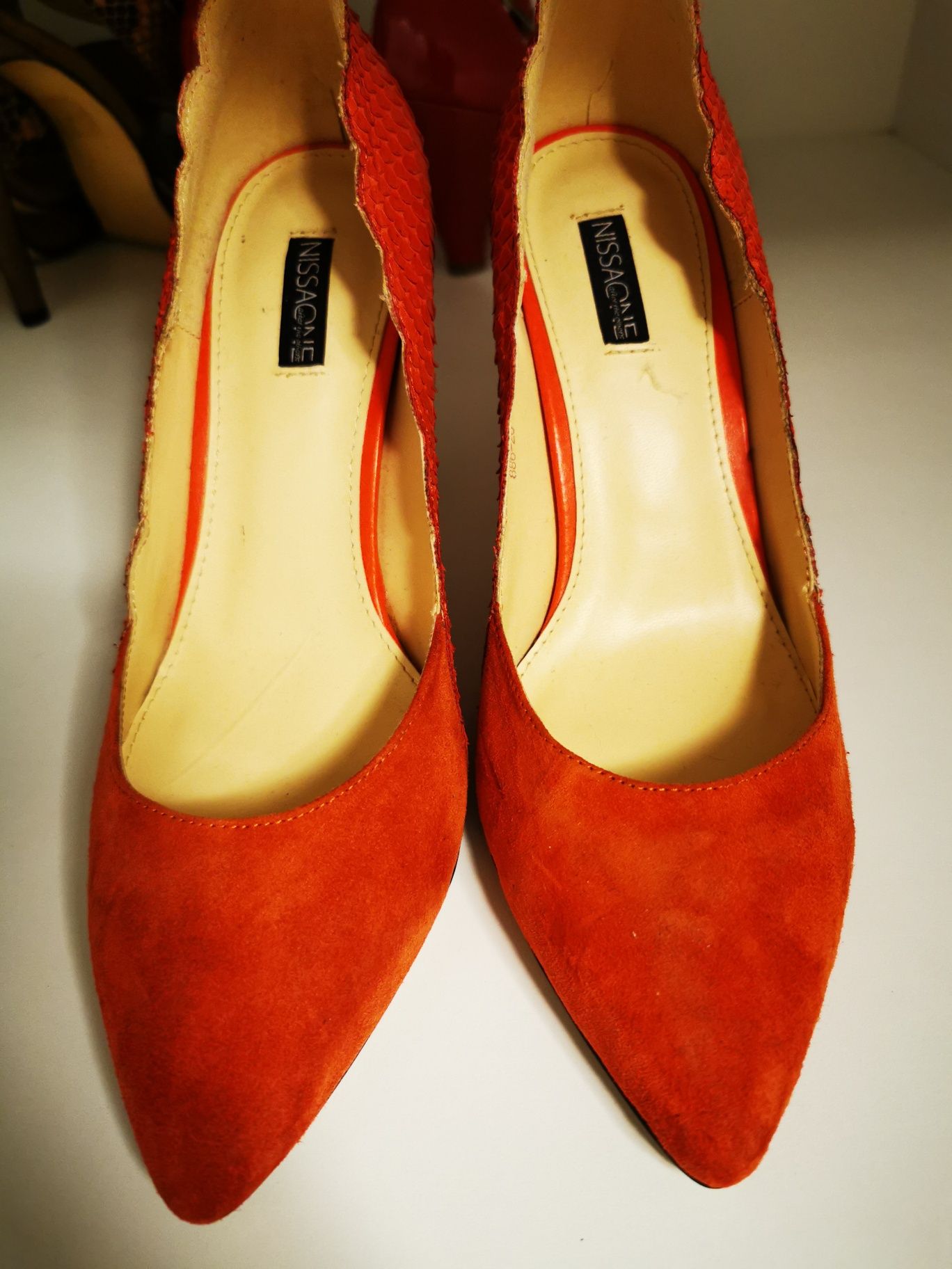 Pantofi piele orange Nissa, marimea 39, toc 10 cm.