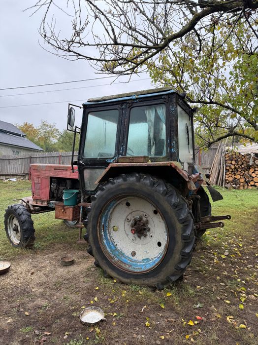 Tractor Belarus 82