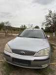 Vând Ford Mondeo