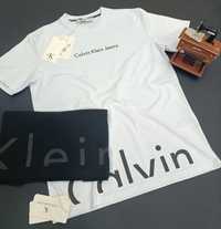 Vând tricou Calvin Klein