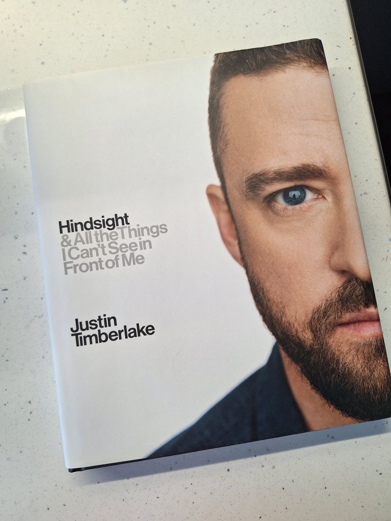 Justin Timberlake - Hindsight колекционерска книга.