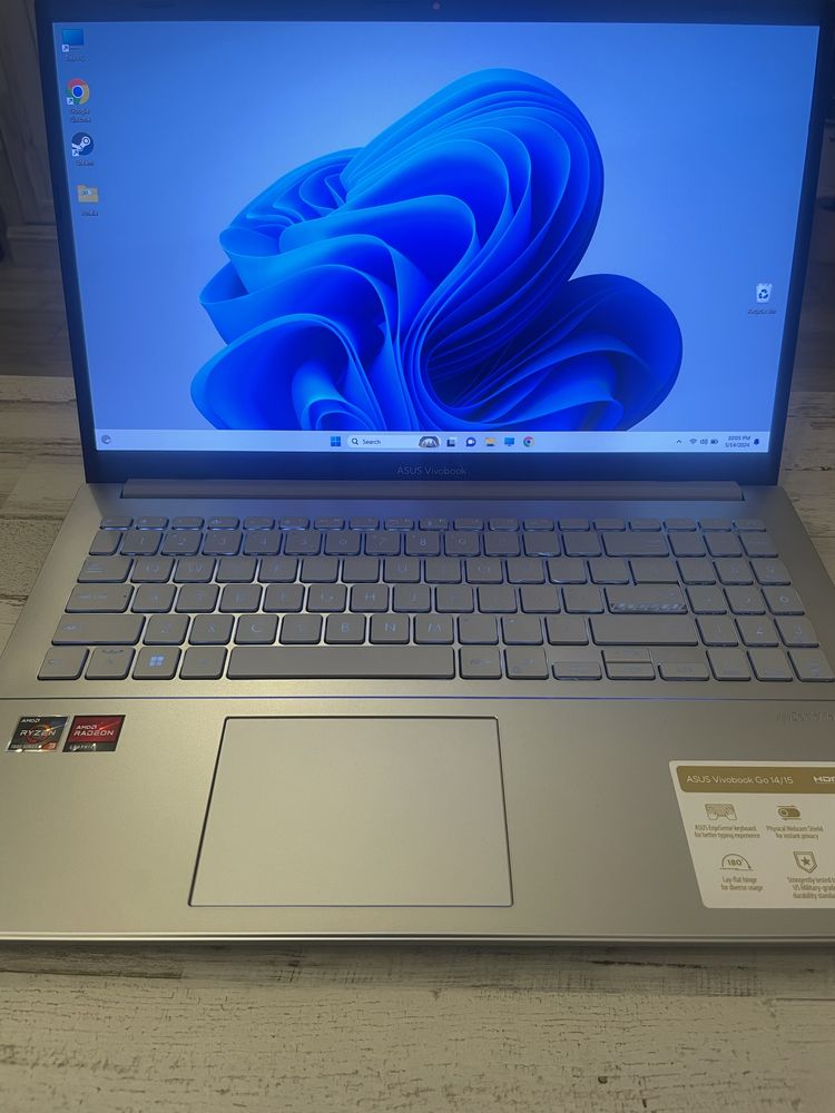 Laptop Nou ASUS Vivobook Go 15 OLED