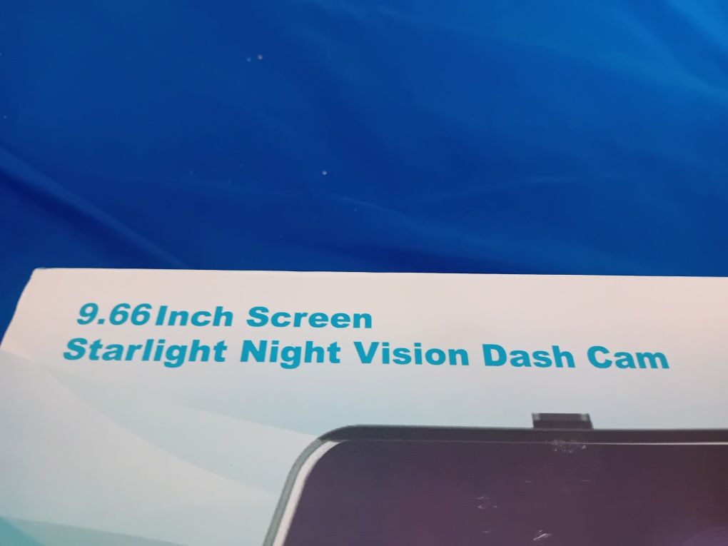 Vând night vision dash cam 9.66 inch starlight