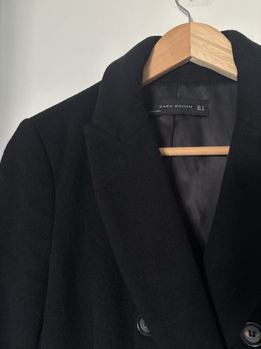 Palton Zara - cambrat - negru - marimea S/36 - impecabil - 48% lana