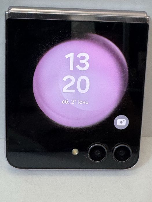 samsung galaxy z flip 5 PINK  8ram/256gb