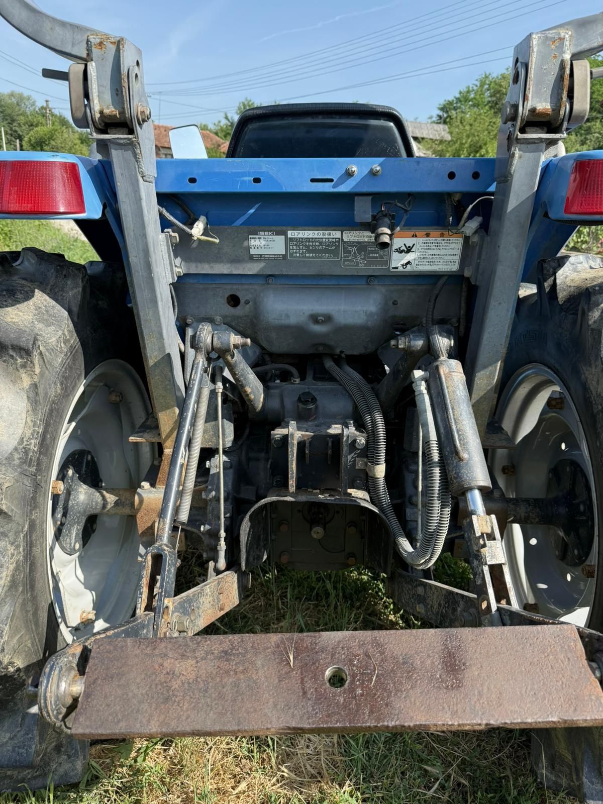 Vând tractor iseky geas 31 cp