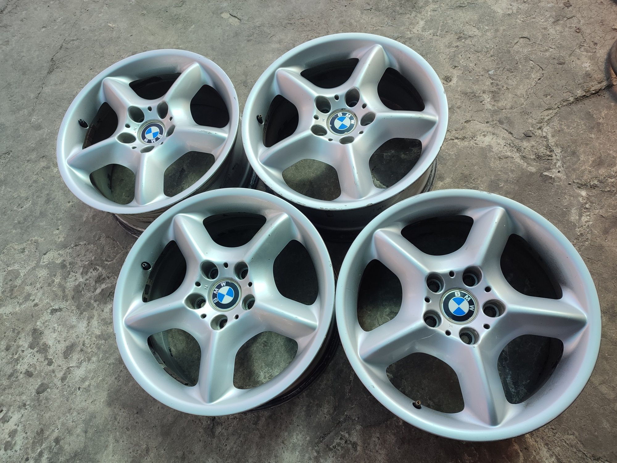 17" оригинални алуминиеви джанти за BMW X3/X5.