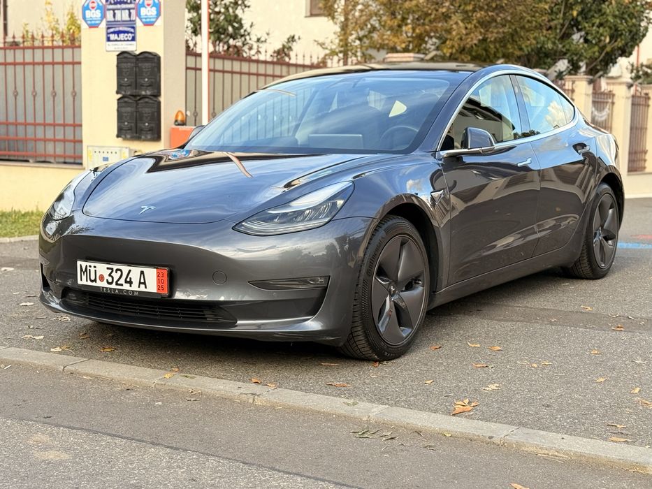 Tesla Model 3 Long Range Pilot Avansat ~7500€ TVA deductibil