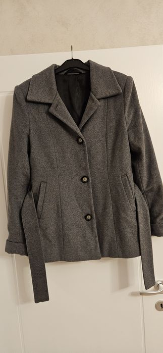 Palton gri marime 40 -42