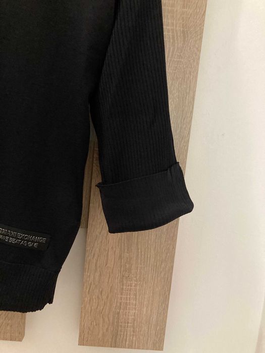 Черна блуза на Armani Exchange, размер S