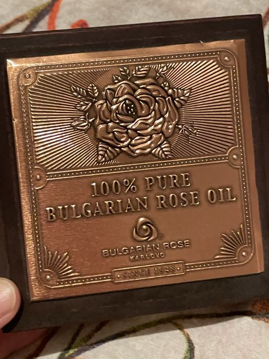 Розово масло ЗГУ 100% натурално в медна конкум