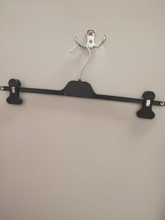 Закачалки за дрехи