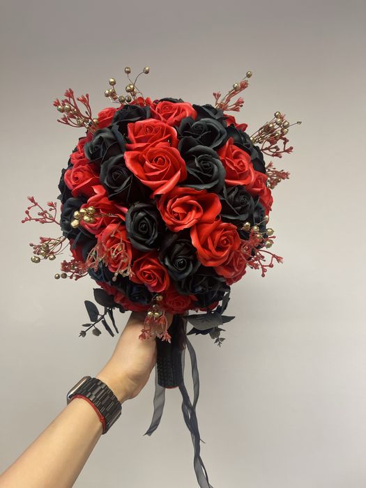 Buchete pentru mireasa sau nasa din trandafiri de sapun