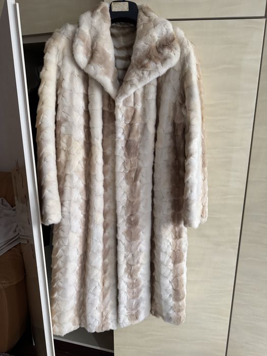 Blana nurca ne purtata