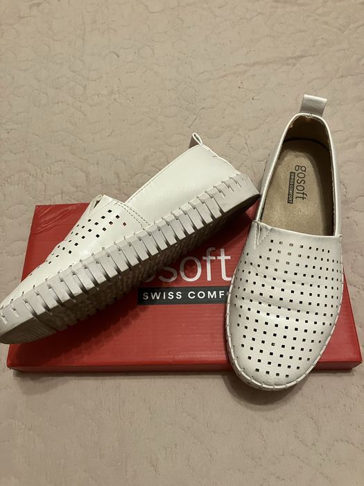 Половинки обувки Go Soft БЯЛ