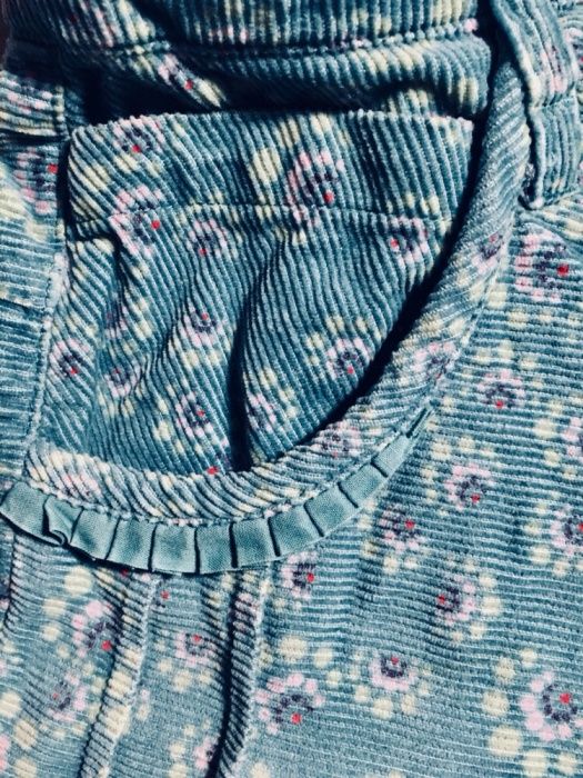 Пола NAME IT. Пълен клош. Финно кадифе. Размер 116, 5-6г