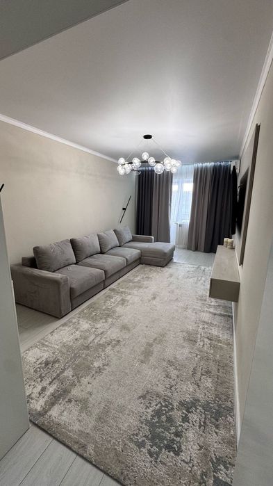 3 ком квартира район Азии 2013 год 36800