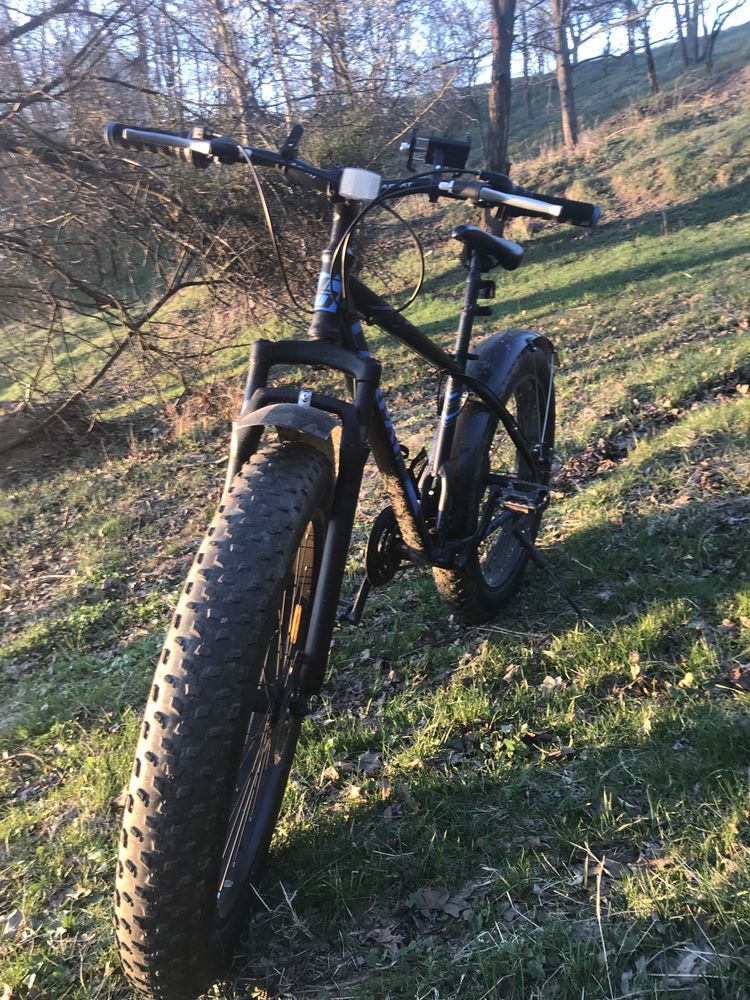 Vând fat bike 26”x4