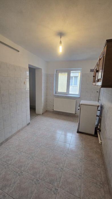 Vand garsoniera Dragasani