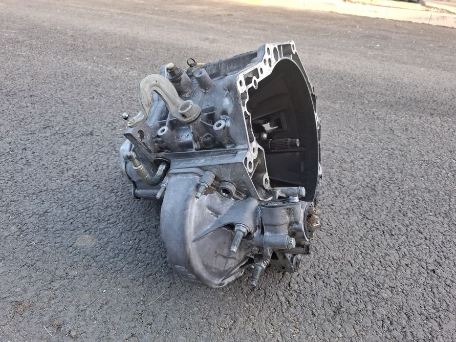 Скоростна кутия Пежо / Ситроен 1.6 HDI