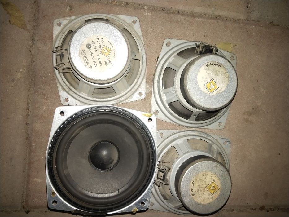 Колонки на автомобиль