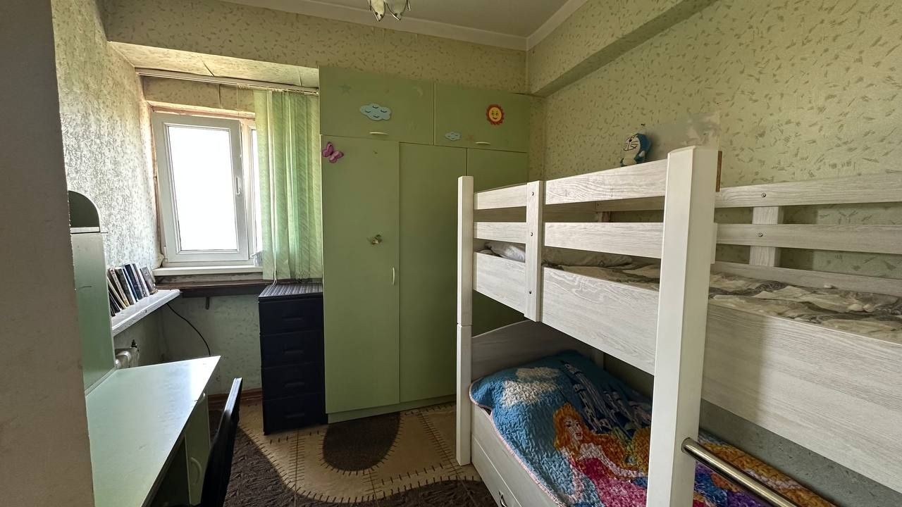 Продаётся 3-х комнатная квартира Ц-5