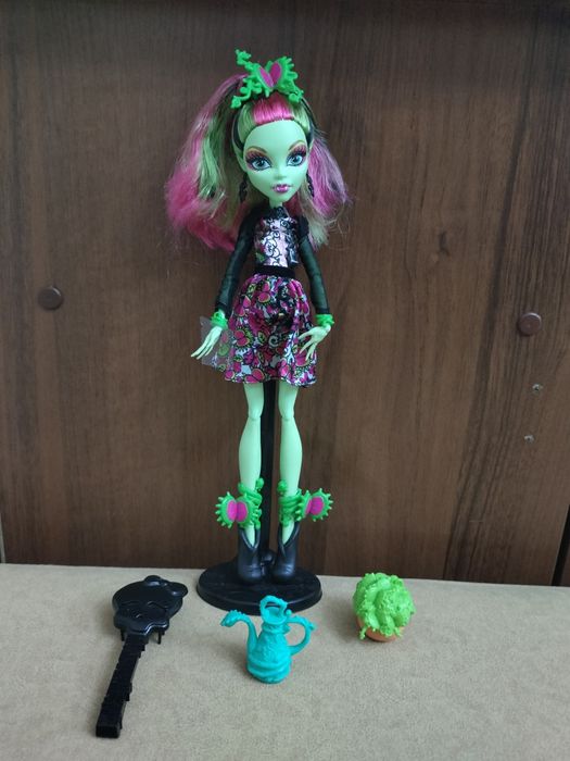 Monster High Puppe - Venus McFlytrap