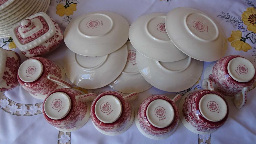 Винтидж Villeroy & Boch,  декор Rusticana със забележки.