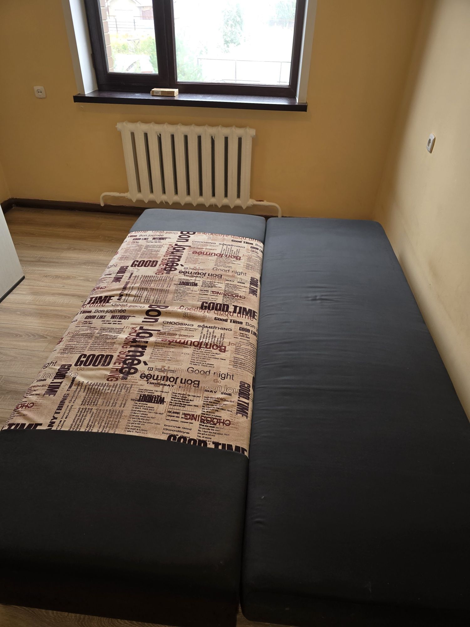 Диван недорого. Уркер