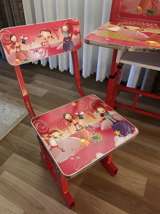 Birou cu scaun pentru copii reglabil cu cadru metalic multicolor